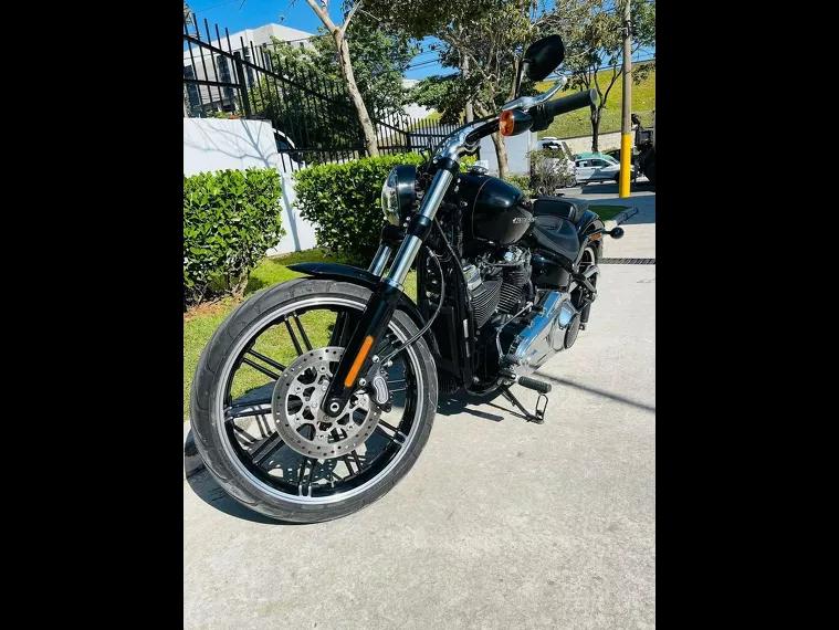 Harley-Davidson Softail Preto 10