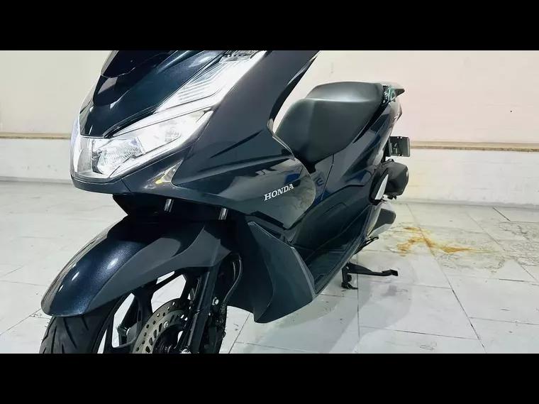 Honda PCX Cinza 15