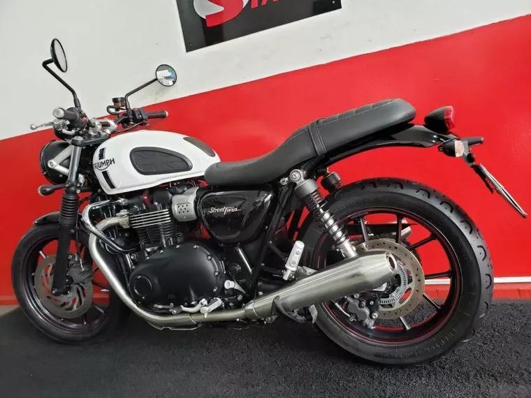 Triumph Street Twin Branco 6