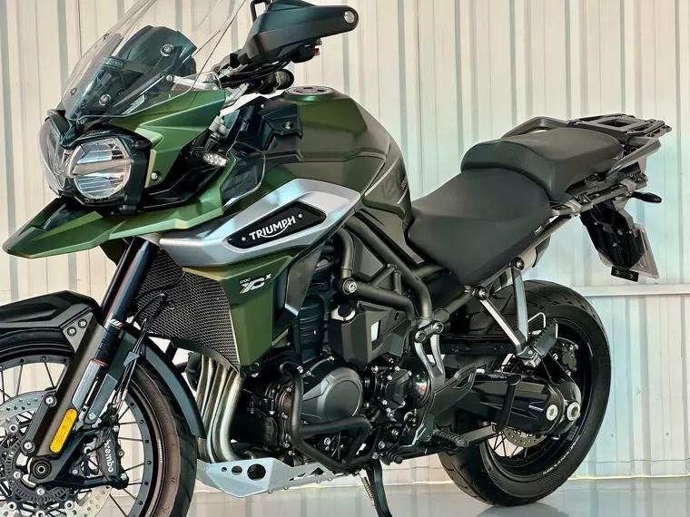 Triumph Tiger 1200 Verde 8