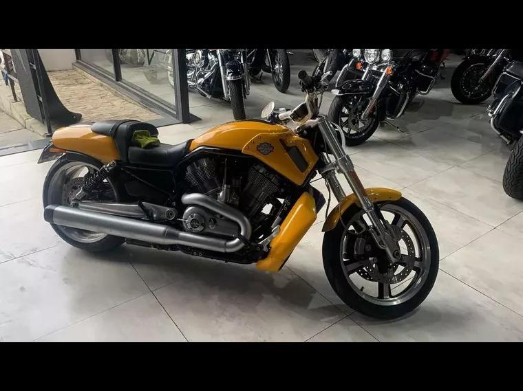 Harley-Davidson V-Rod Amarelo 1