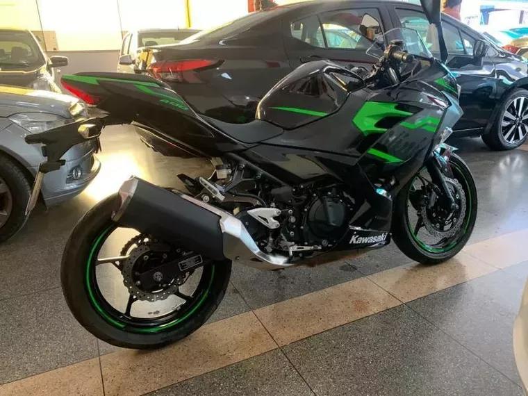 Kawasaki Ninja Preto 5