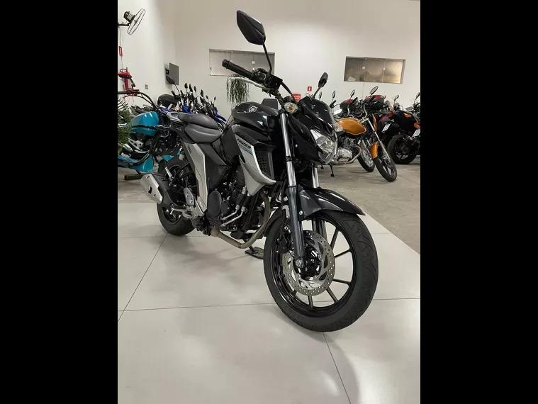 Yamaha Fazer 250 Preto 7