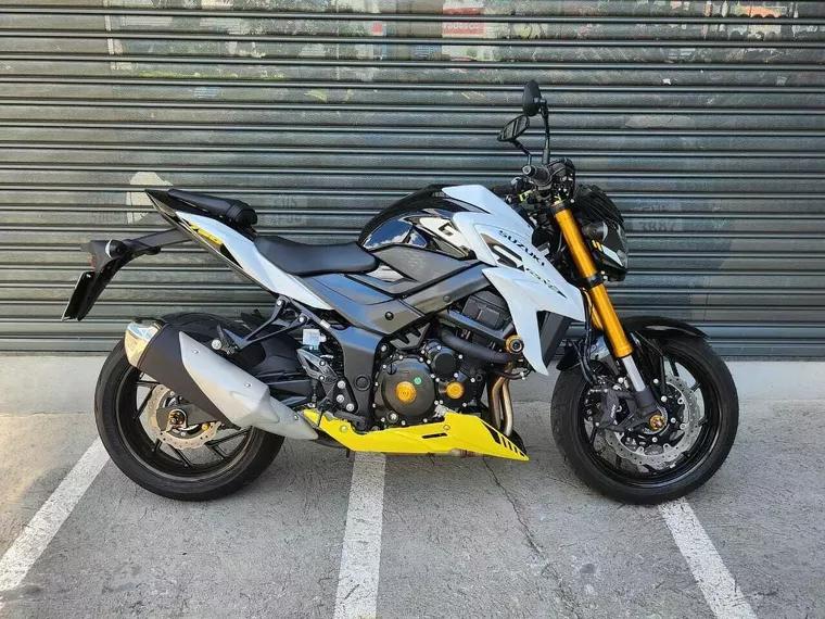 Suzuki GSX-S Branco 1