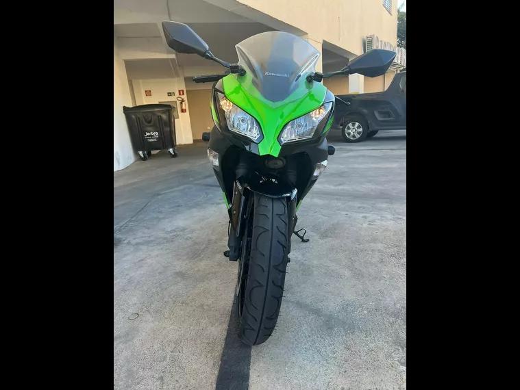 Kawasaki Ninja Verde 2