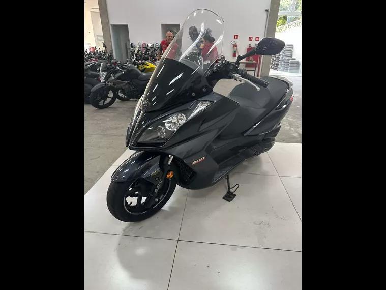 Kymco Downtown Preto 10