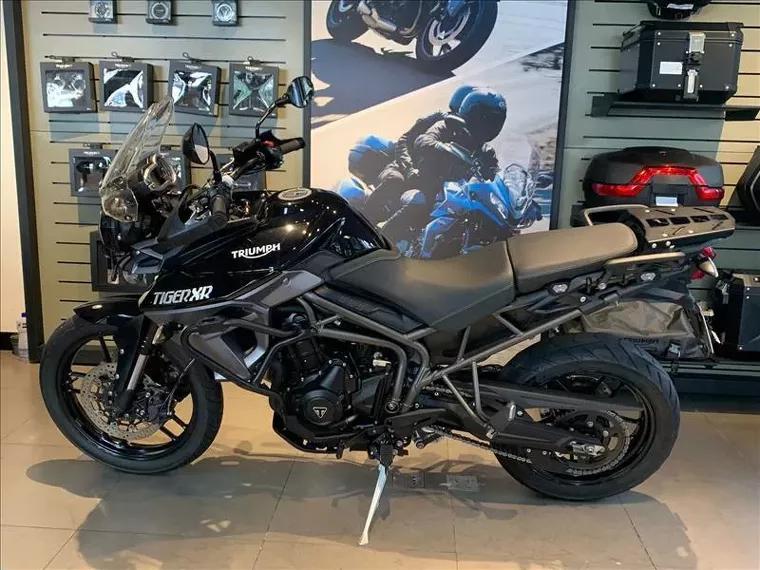 Triumph Tiger 800 Preto 3