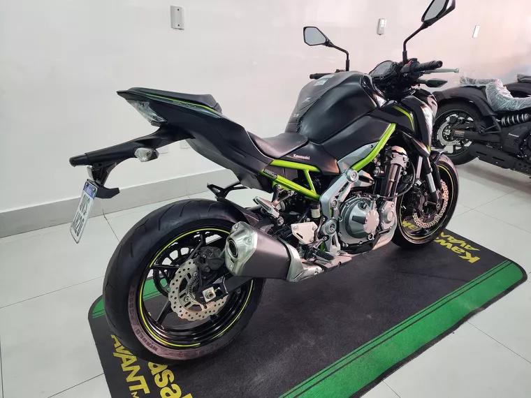 Kawasaki Z Preto 3