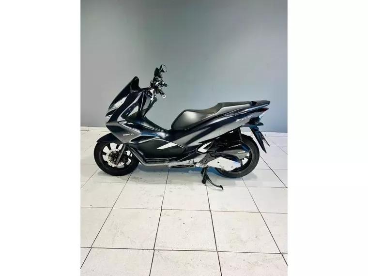 Honda PCX Cinza 4