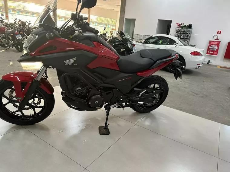 Honda NC Vermelho 22