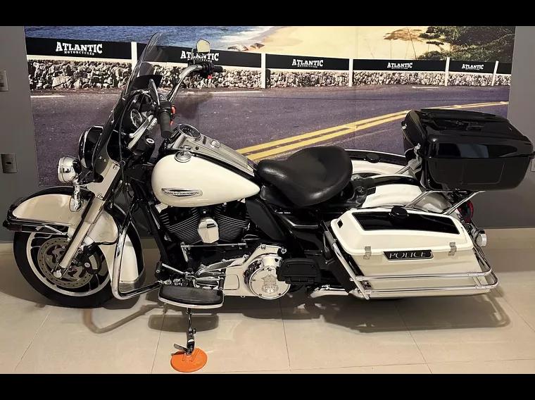 Harley-Davidson Road King Branco 6