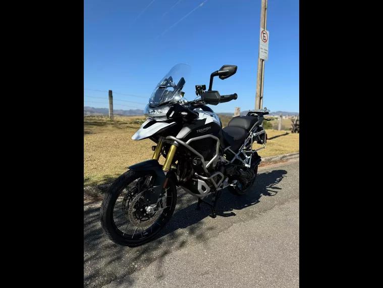 Triumph Tiger 1200 Branco 2