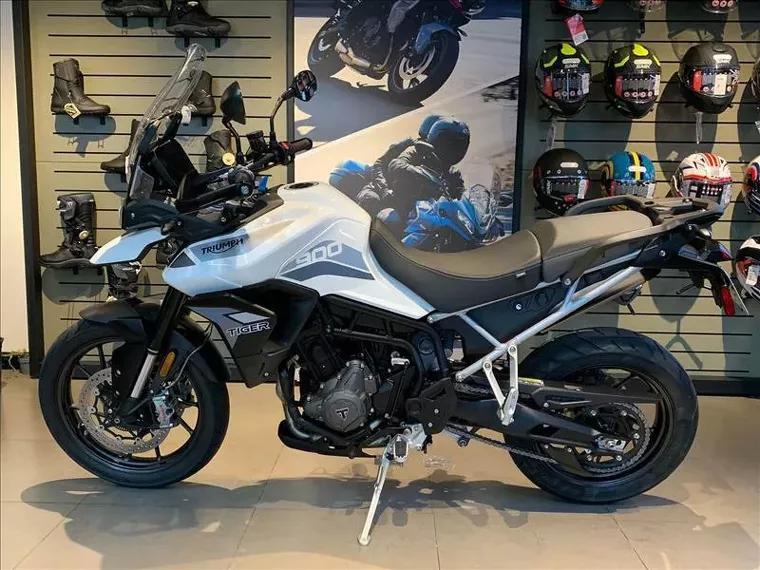 Triumph Tiger 900 Branco 3