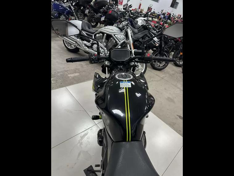 Kawasaki Z 650 Preto 5