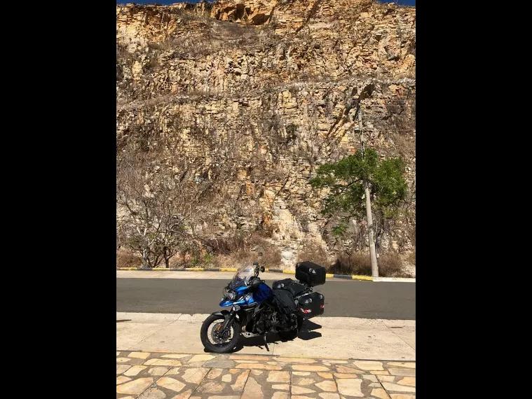 Triumph Tiger 1200 Azul 16