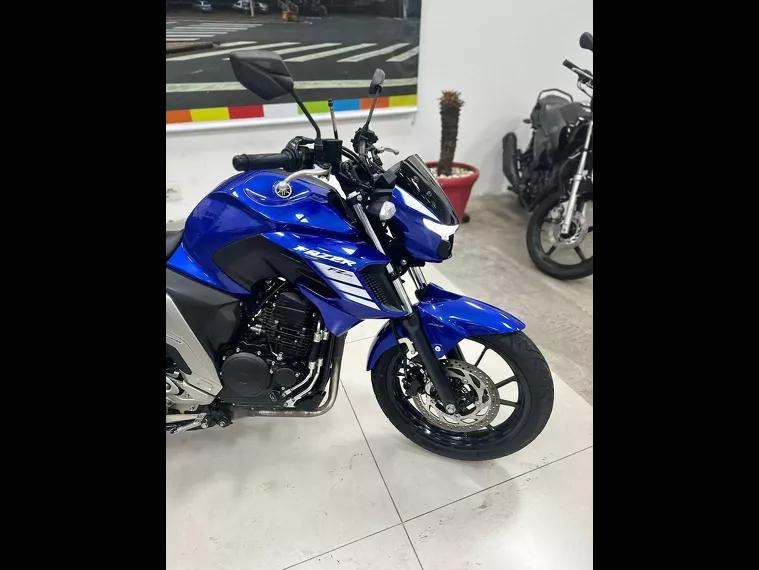 Yamaha Fazer 250 Azul 13