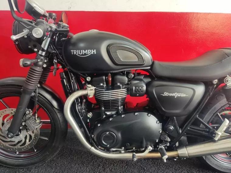 Triumph Street Twin Preto 10