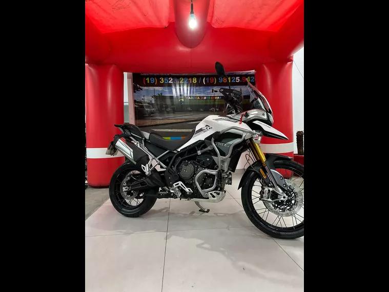 Triumph Tiger 900 Branco 7