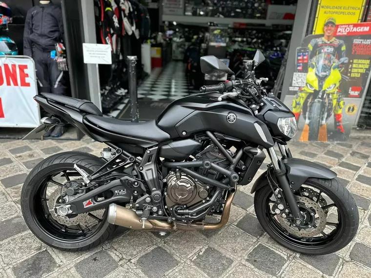 Yamaha MT-07 Preto 1