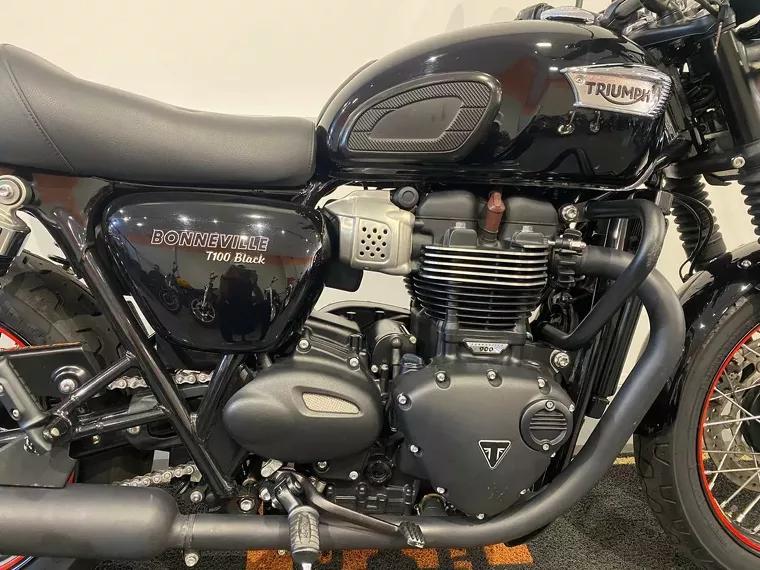 Triumph Bonneville Preto 2