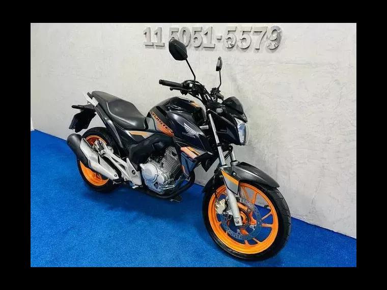 Honda CB Twister Cinza 16