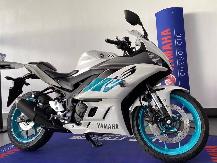 Yamaha YZF R3 Branco 9