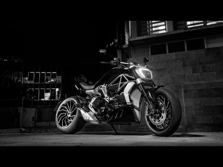 Ducati Xdiavel Preto 2