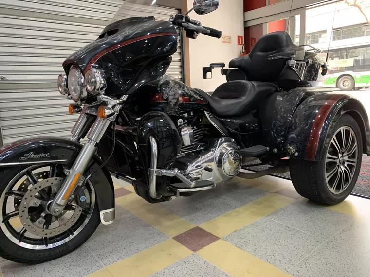 Harley-Davidson Tri Ultra Glide Cinza 4