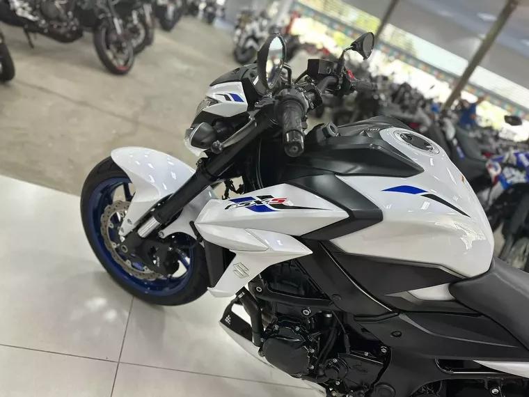 Suzuki GSX-S Branco 6