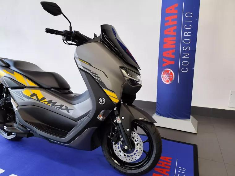 Yamaha Nmax Cinza 2