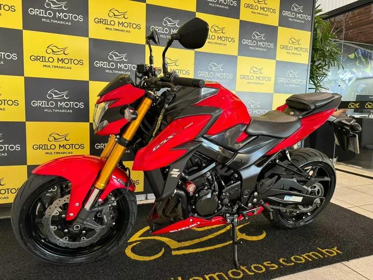 Suzuki GSX-S Vermelho 6