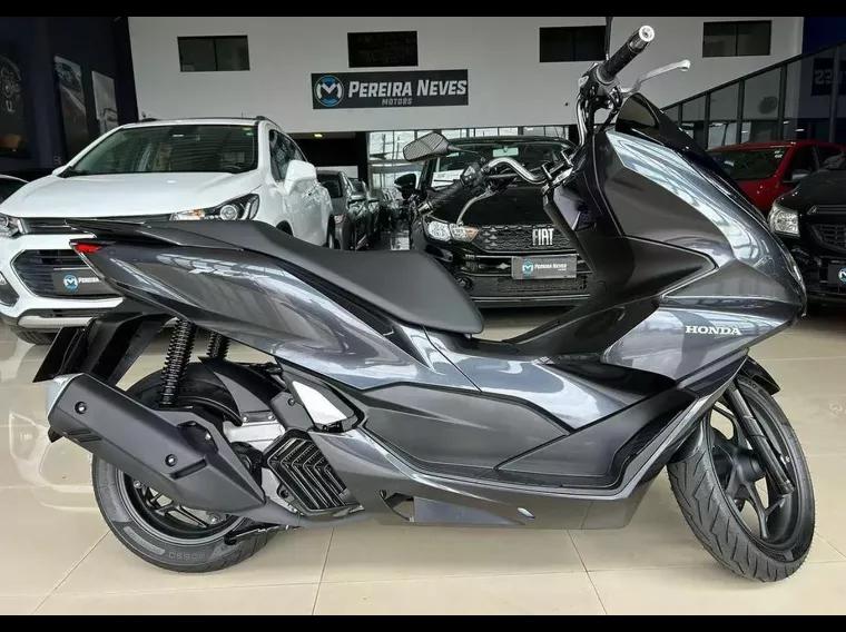 Honda PCX Cinza 4