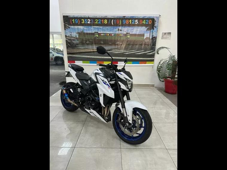 Suzuki GSX-S Branco 2