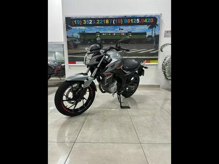 Honda CB Twister Branco 17