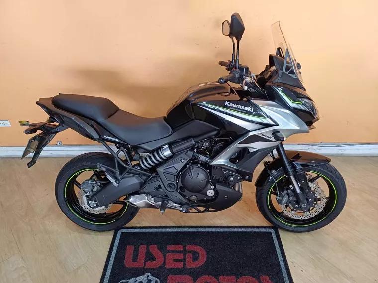 Kawasaki Versys Preto 6