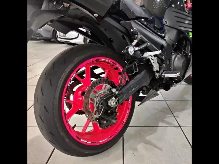 Kawasaki Ninja Preto 18