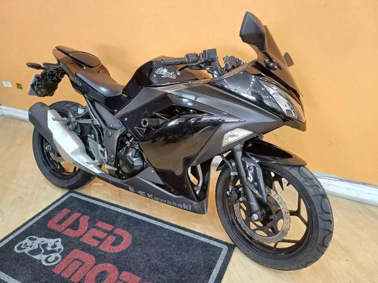 Kawasaki Ninja Preto 3