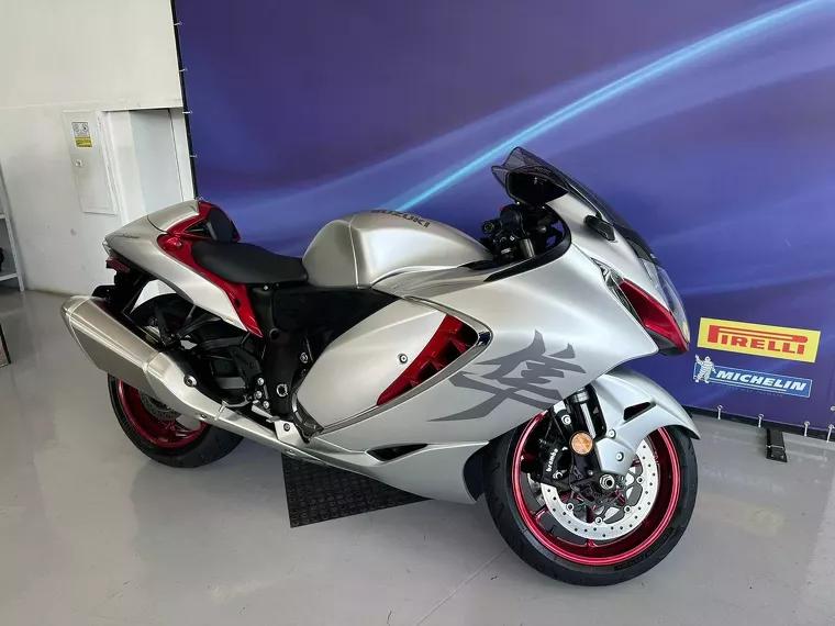 Suzuki GSX-R Prata 2