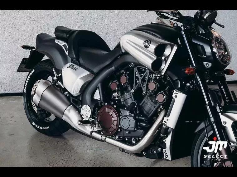 Yamaha VMax Preto 19