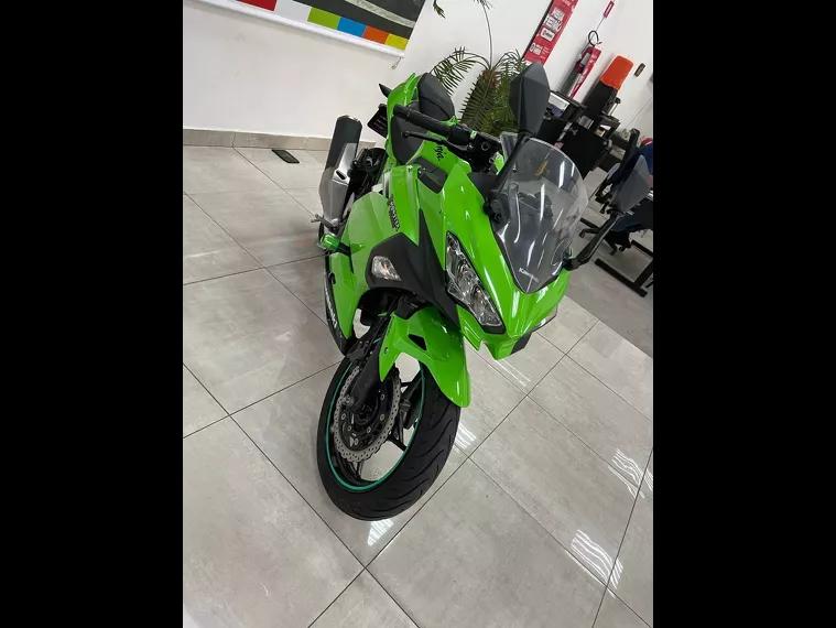 Kawasaki Ninja Verde 5