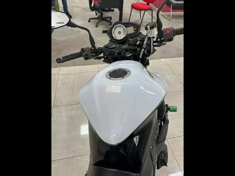 Kawasaki Z Branco 12