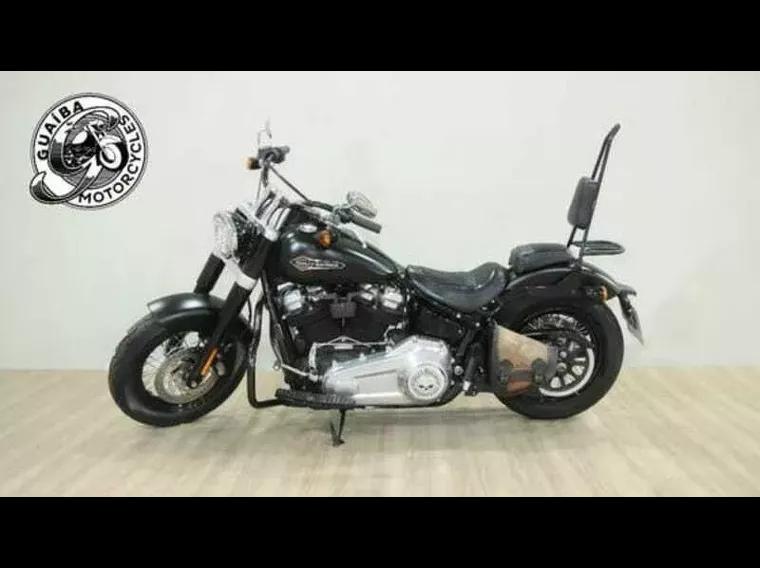 Harley-Davidson Softail Preto 4