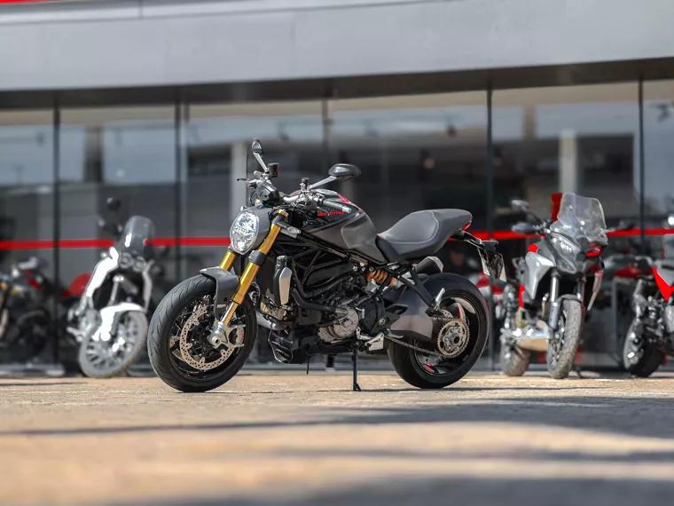 Ducati Monster Cinza 2