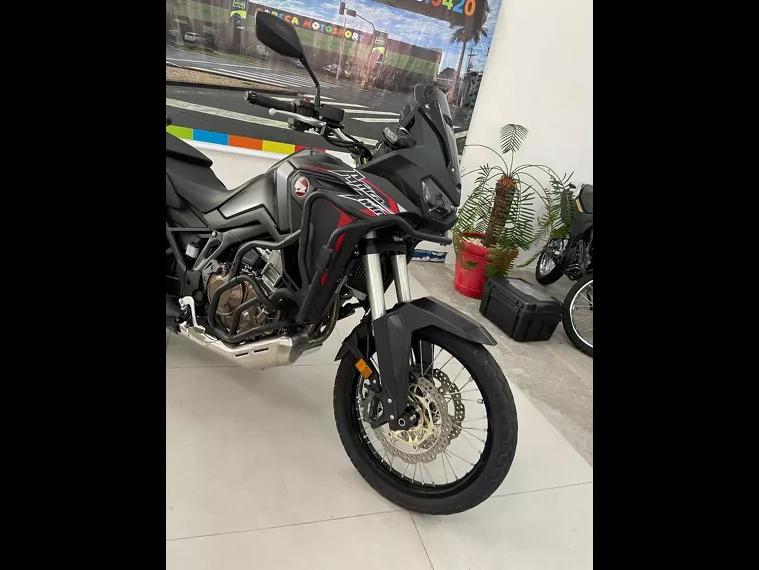 Honda CRF Preto 20