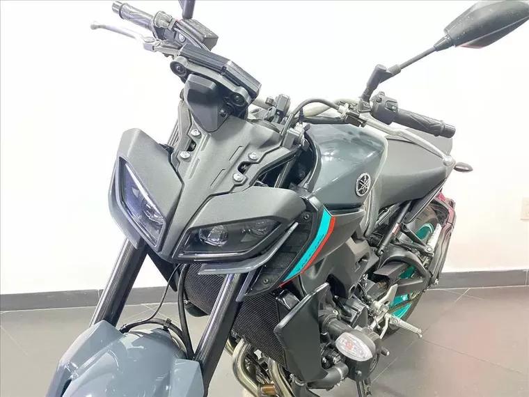 Yamaha Tracer 900 Cinza 5