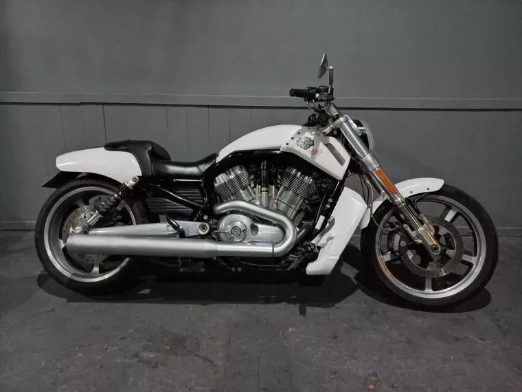 Harley-Davidson V-Rod Branco 3