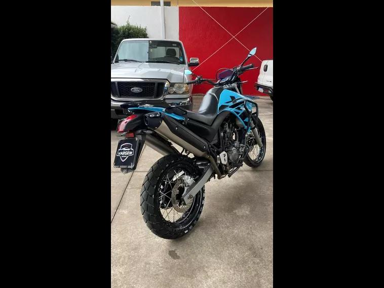 Yamaha XT 660 Azul 7