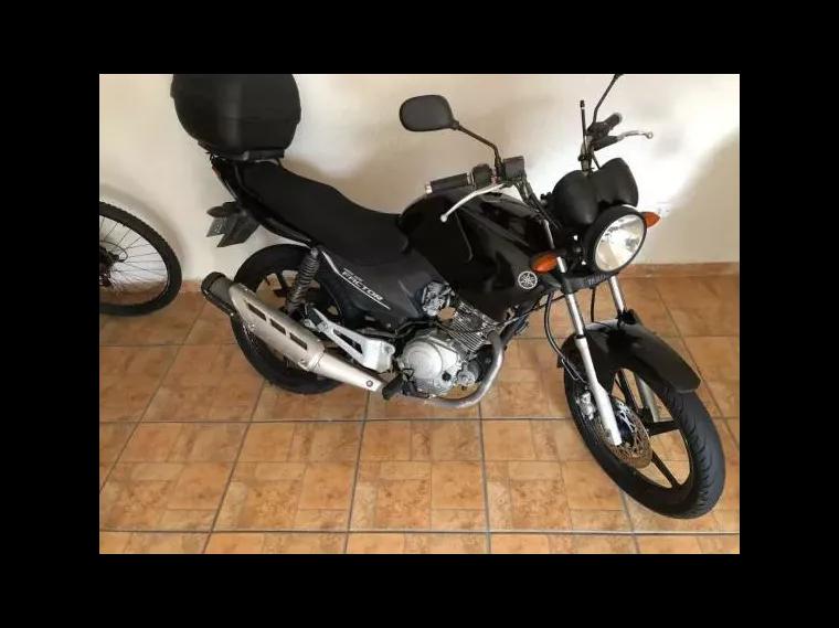 Yamaha YBR 125 Factor Preto 1