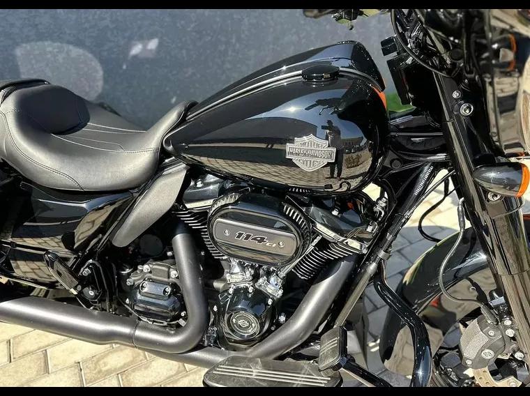 Harley-Davidson Street Glide Preto 9