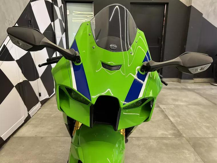 Kawasaki Ninja Verde 11